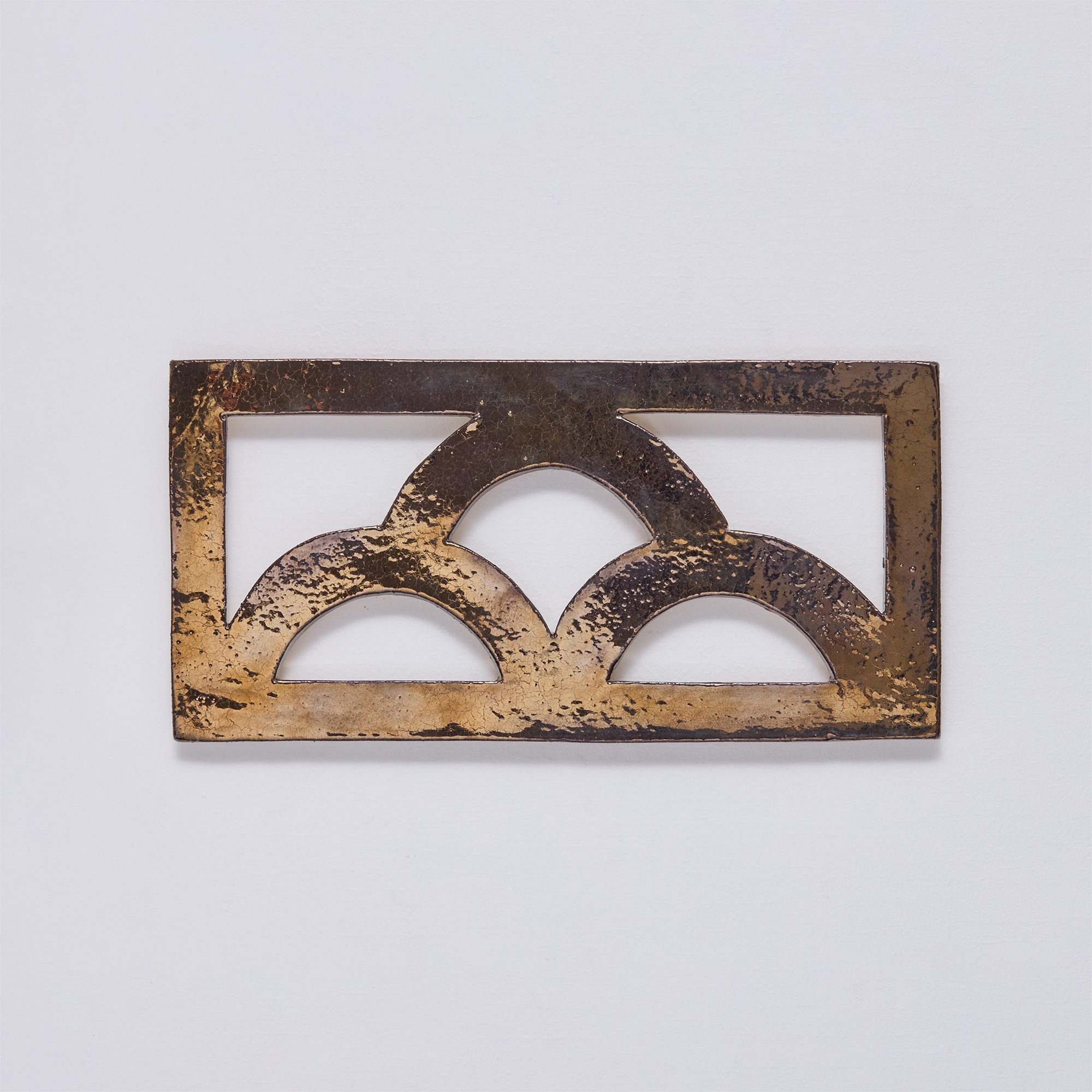 Kakurega Breeze Tile
130 × 260mm